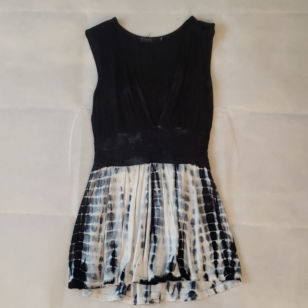 T PART Tunic Top